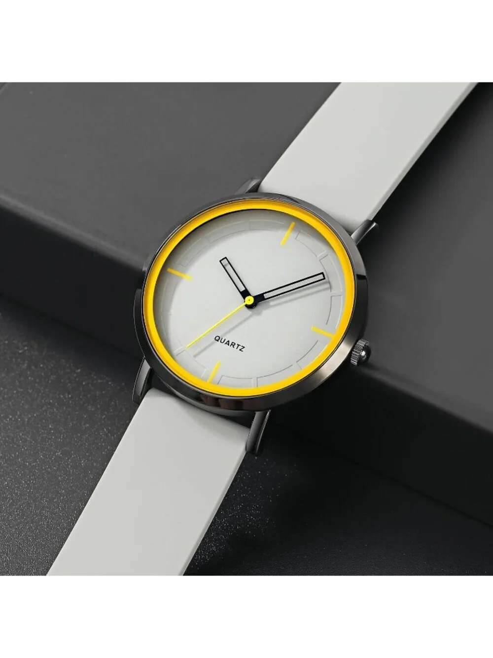 Unisex Gray Lightweight Simple Luxury Quartz Silicone Band Fashion Wrist Watch